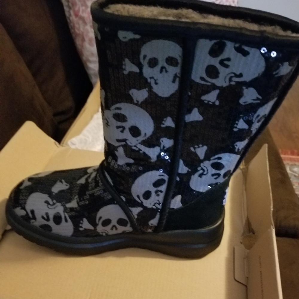 UGG Black and Grey Sequin Skull and Crossbone Boots